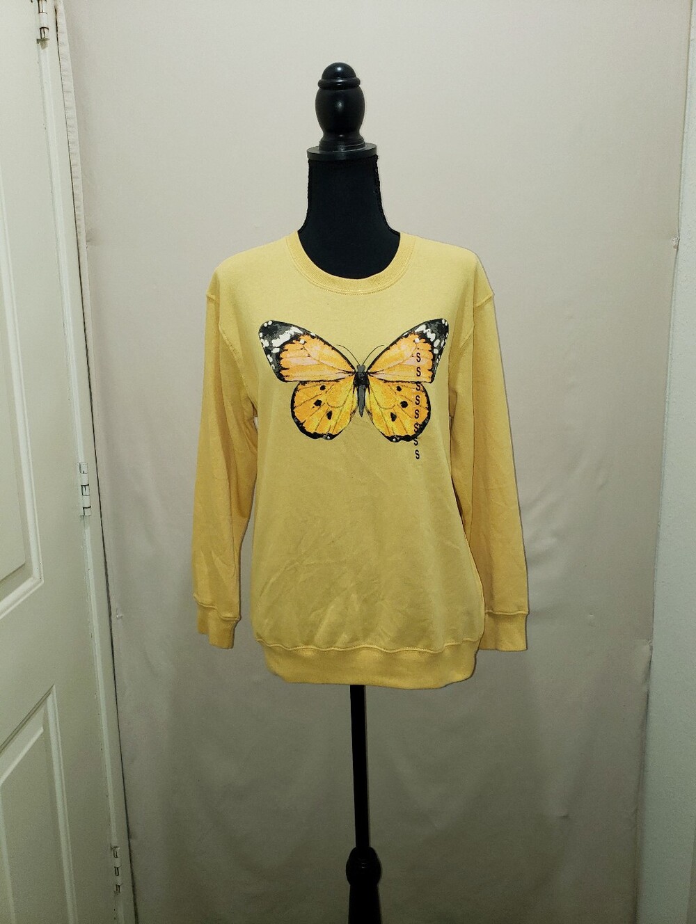 NWT Fifth Sun Sweatshirt